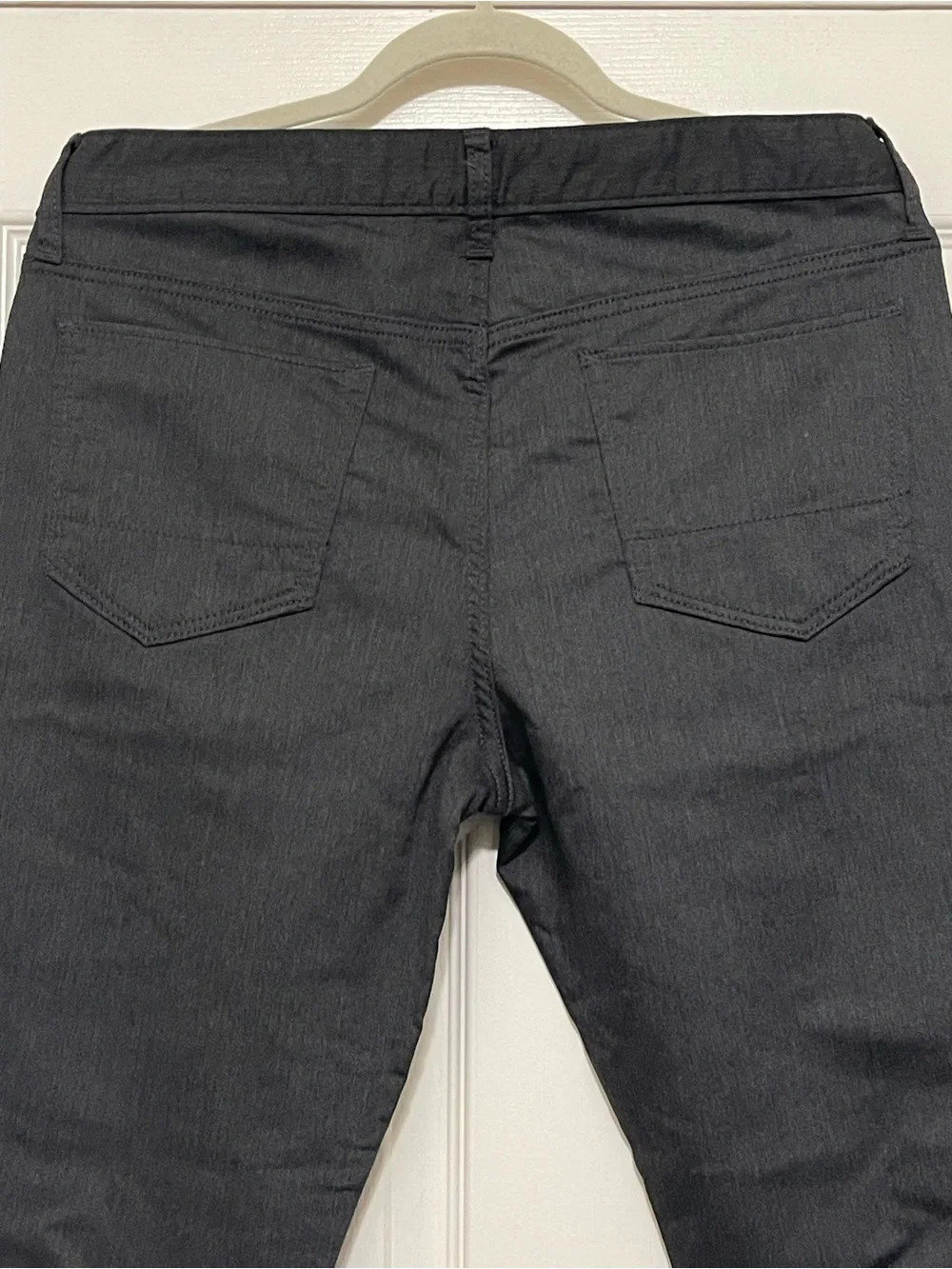 Banana Republic Men's charcoal heat grey Travel Jean